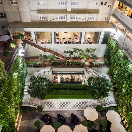Rex Hotel Ho Chi Minh City Exterior photo The hotel's courtyard