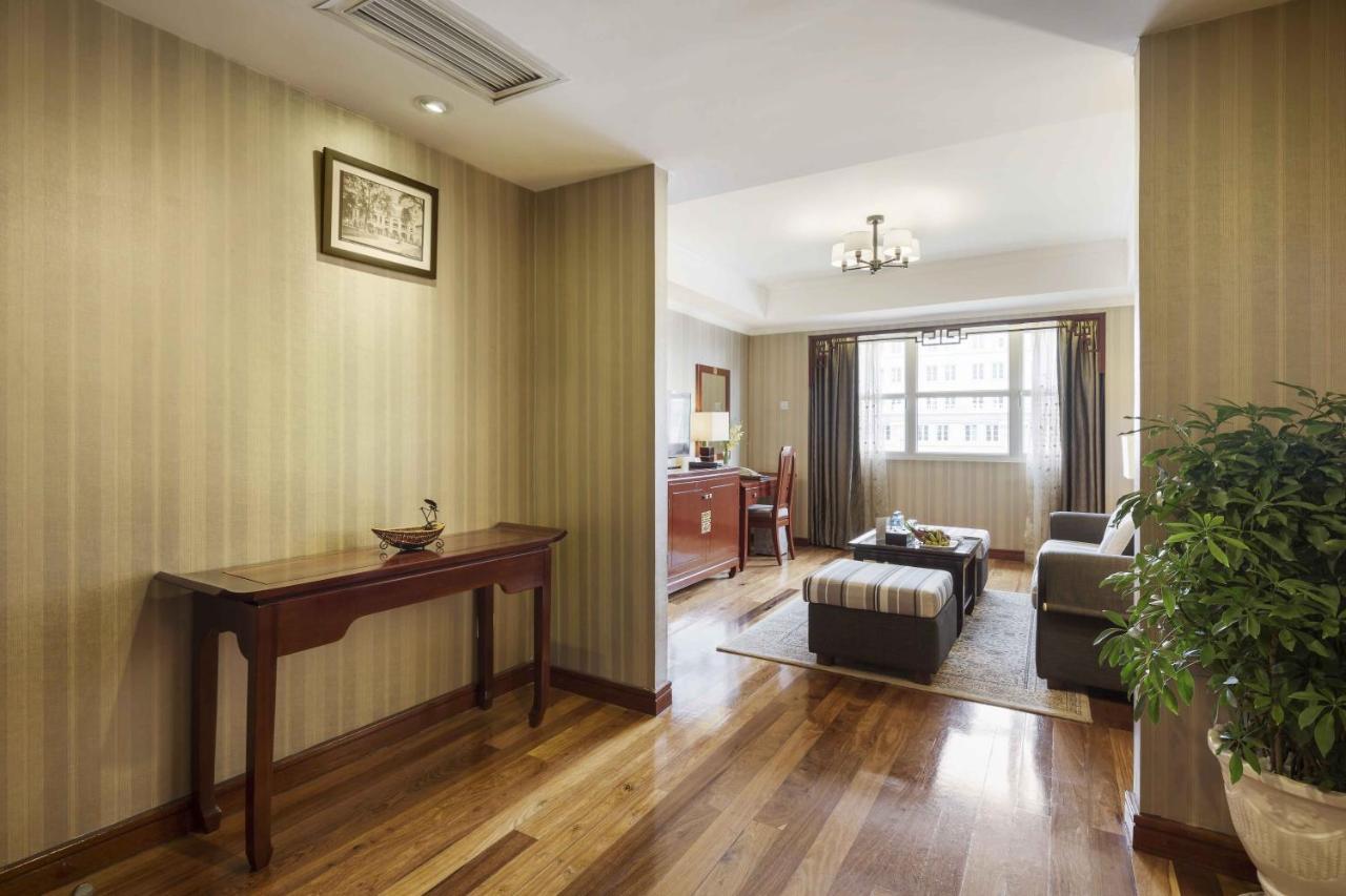 Rex Hotel Ho Chi Minh City Exterior photo A suite at the hotel