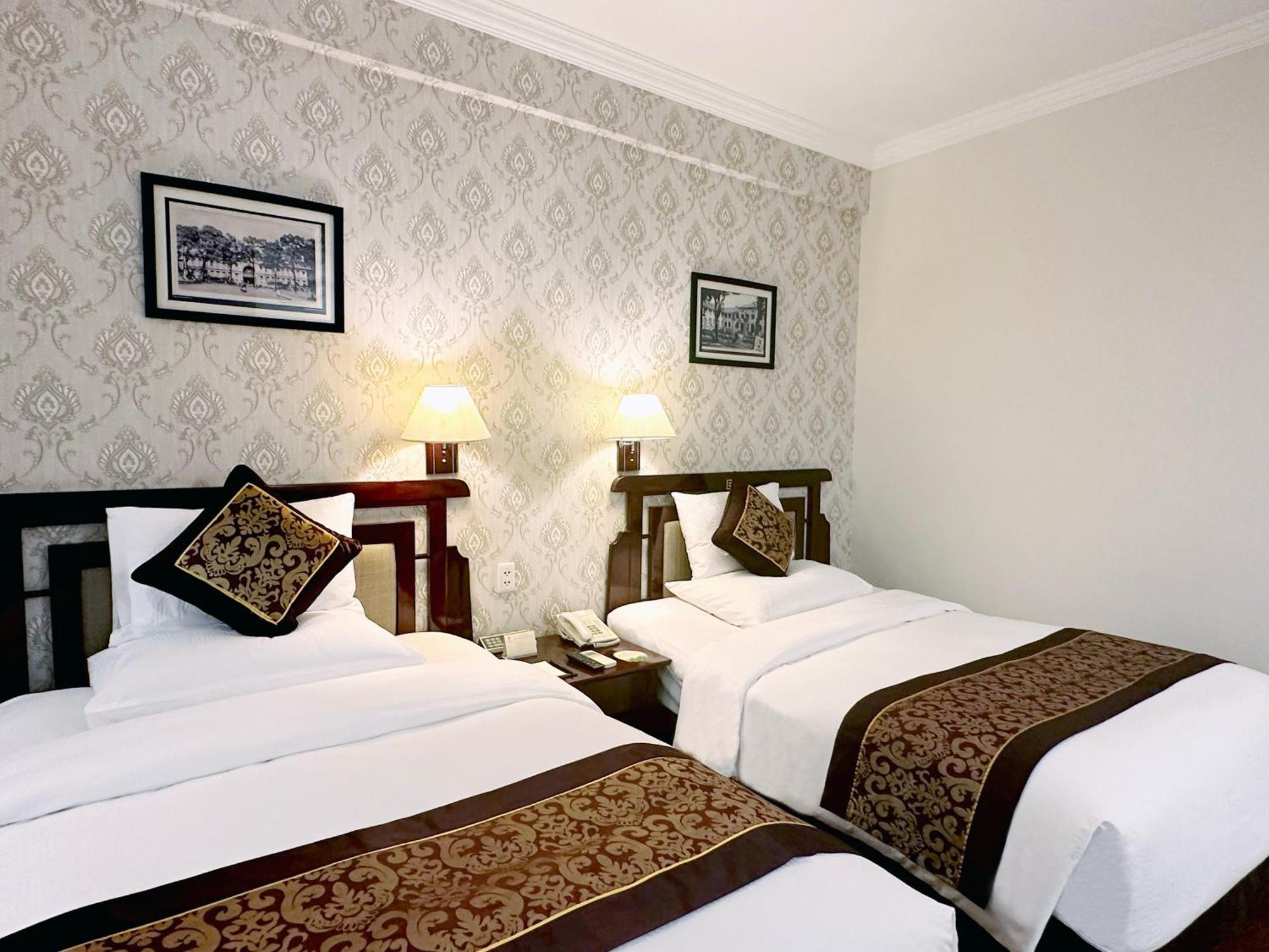 Rex Hotel Ho Chi Minh City Exterior photo Deluxe Room
