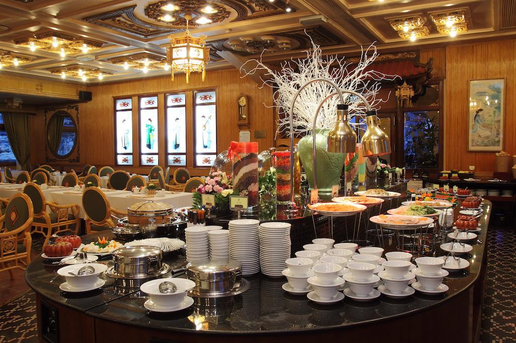Rex Hotel Ho Chi Minh City Exterior photo A buffet at a restaurant